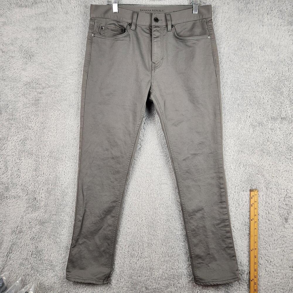 Banana Republic Traveler Pants Mens 31x30 Gray Slim Fit Stretch Chino Preppy